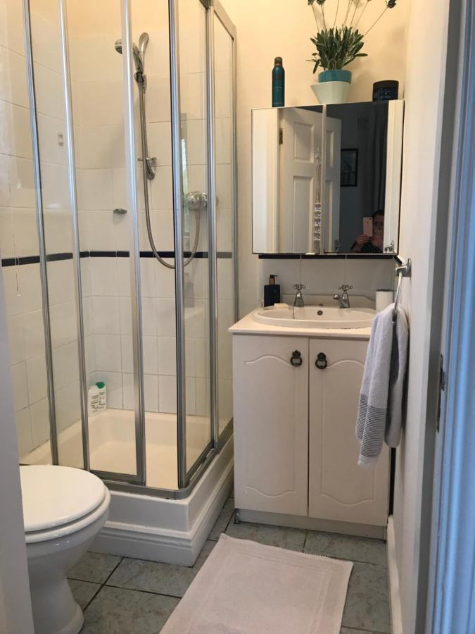 En-Suite Double Room. Dublin Airport, Fairyhouse, Tayto Park, Ashbourne Close By. Ашбърн Екстериор снимка