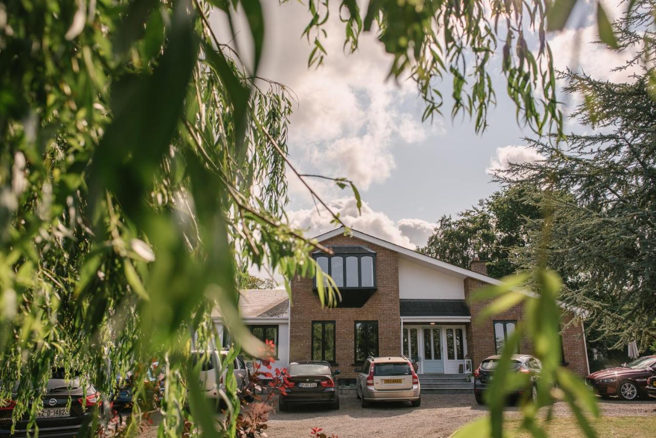 En-Suite Double Room. Dublin Airport, Fairyhouse, Tayto Park, Ashbourne Close By. Ашбърн Екстериор снимка